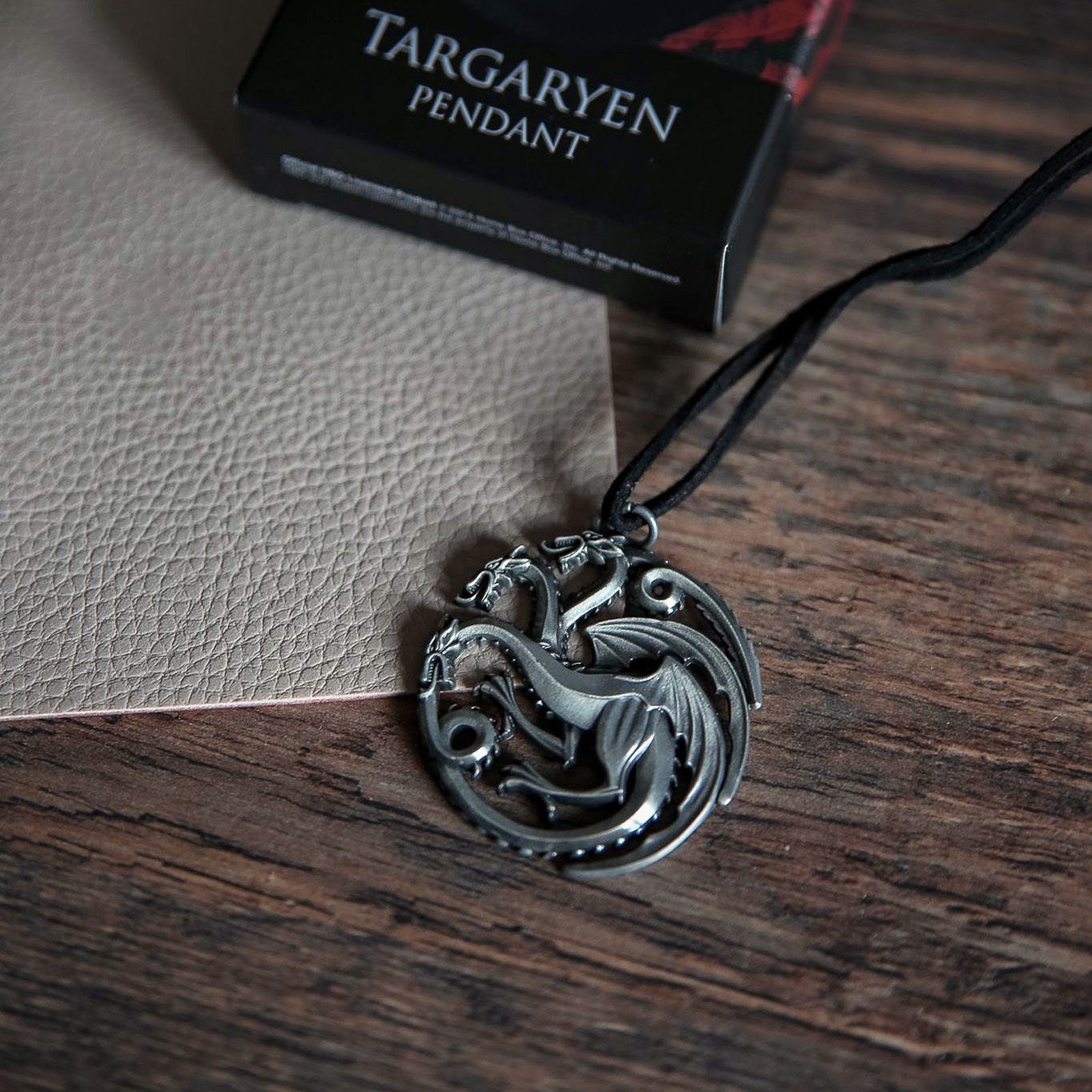 Immagine del prodotto Game of Thrones - Ciondolo con stemma Targaryen con drago