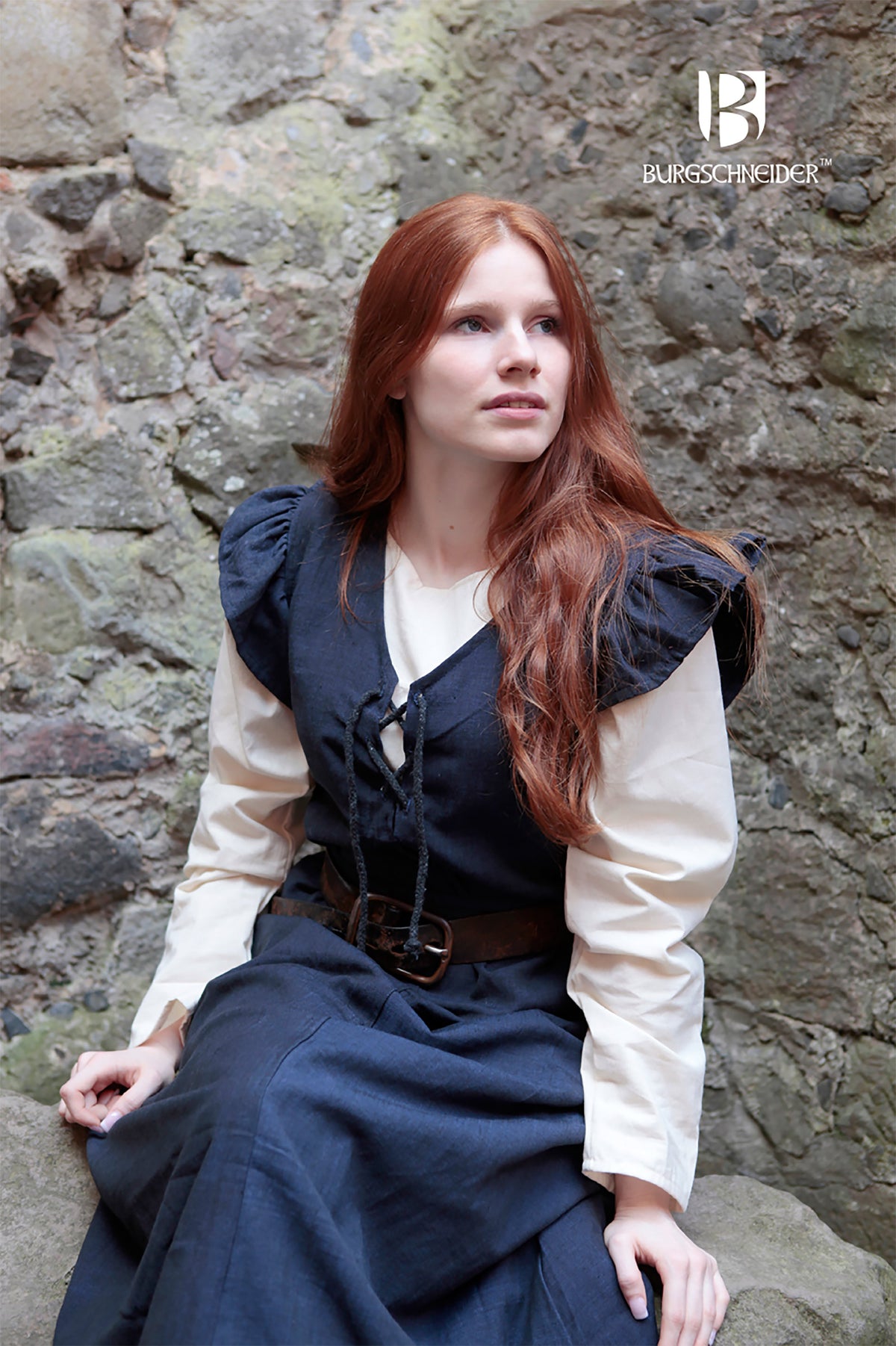 Immagine del prodotto Vestito medievale Agga con grembiule blu