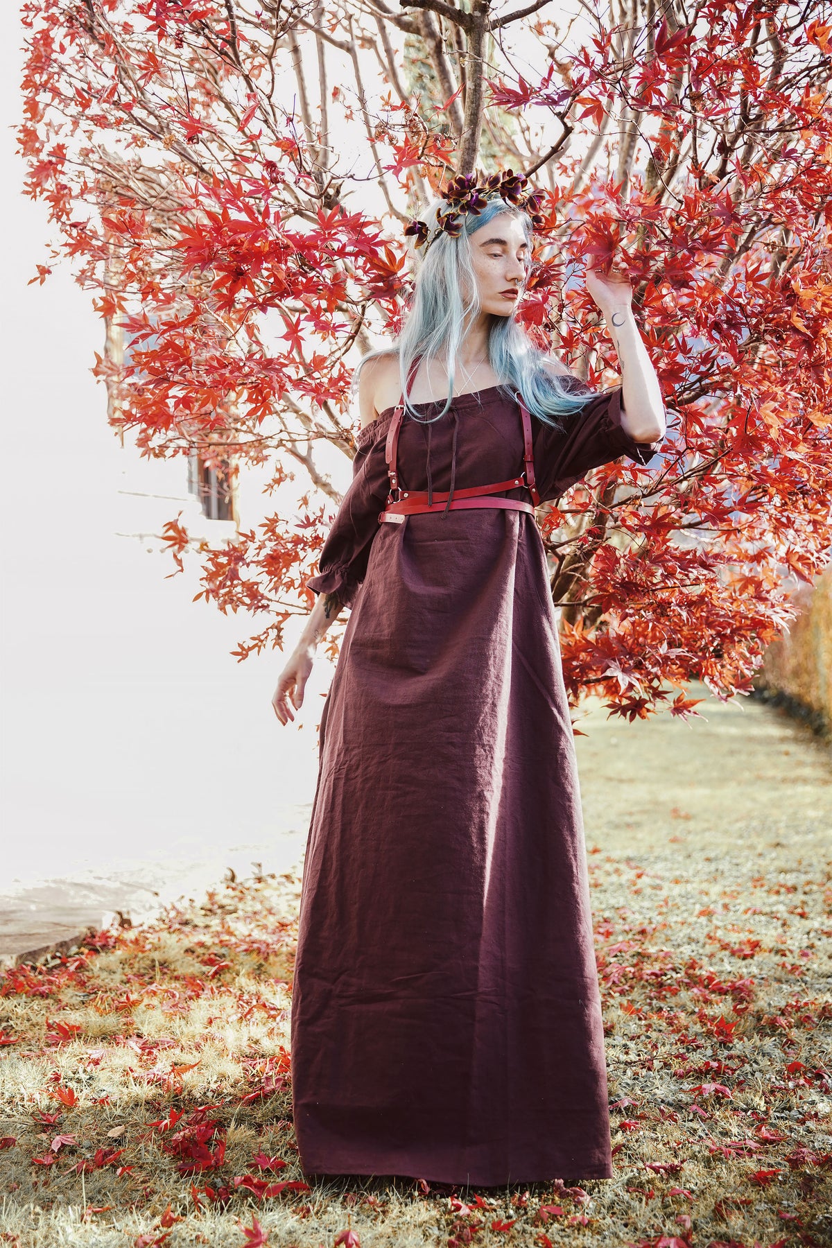 Immagine del prodotto Vestito medievale a maniche corte marrone