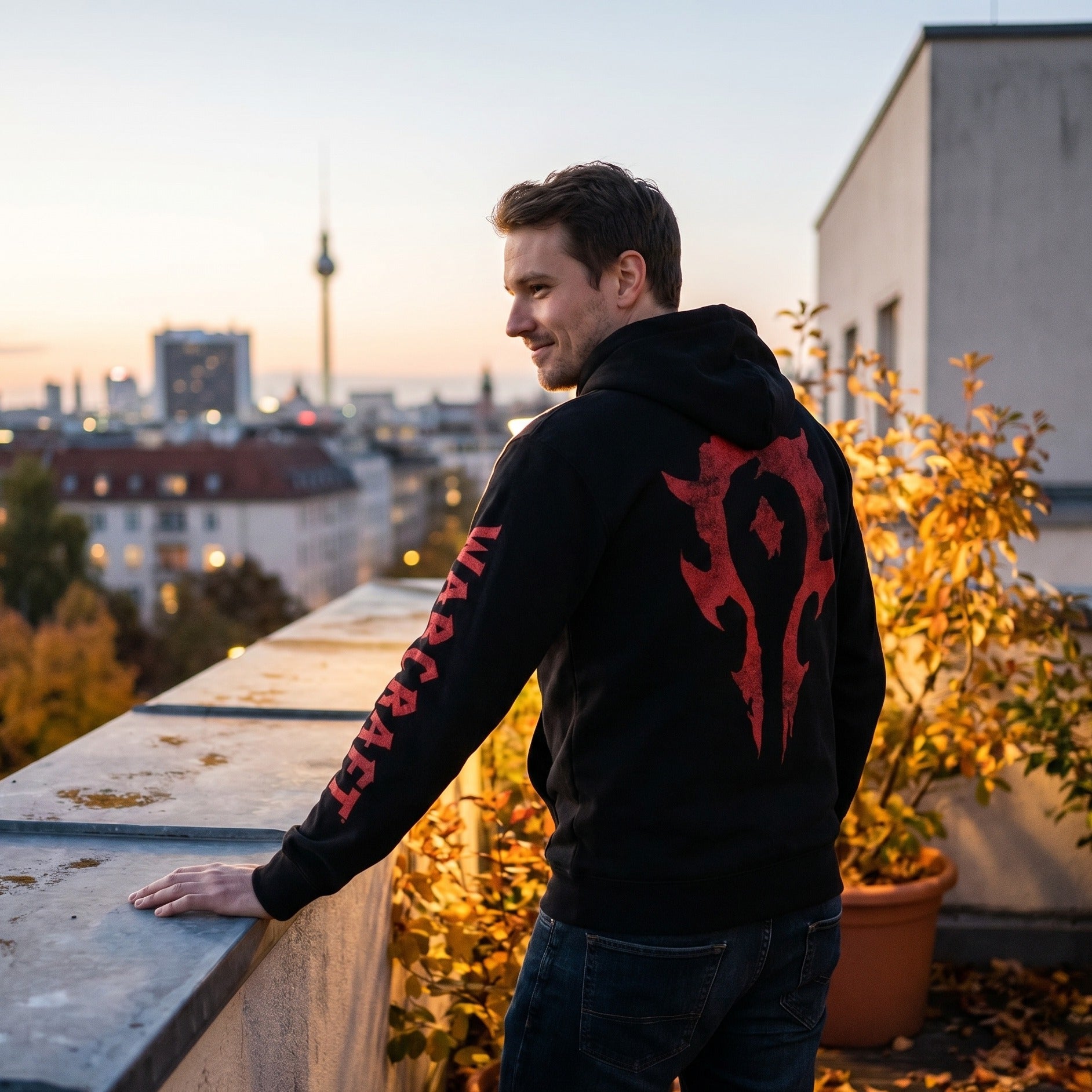 Immagine del prodotto Warcraft - Felpa con cappuccio nera con logo dell'Orda