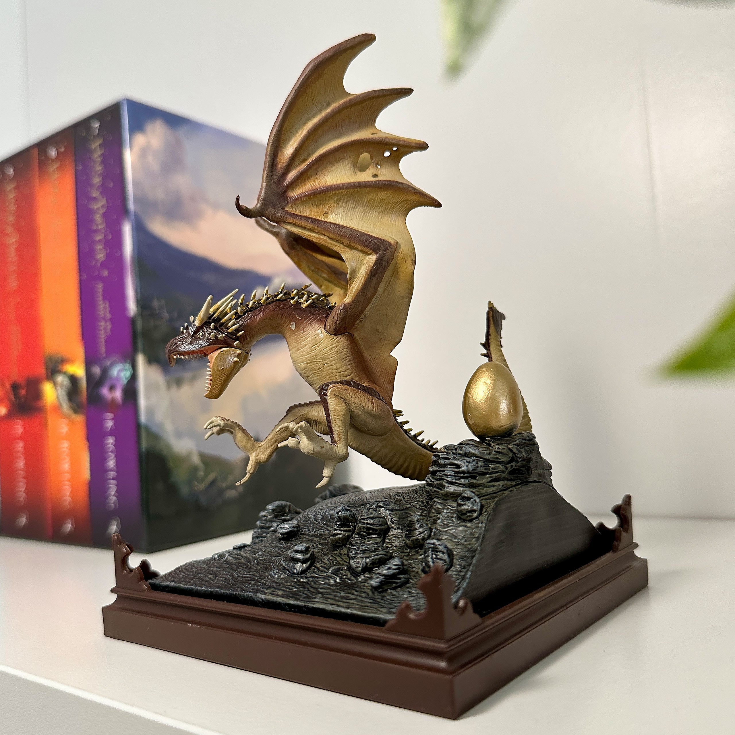 Immagine del prodotto Coda di Corna Ungherese - Figura Magica di Creature di Harry Potter