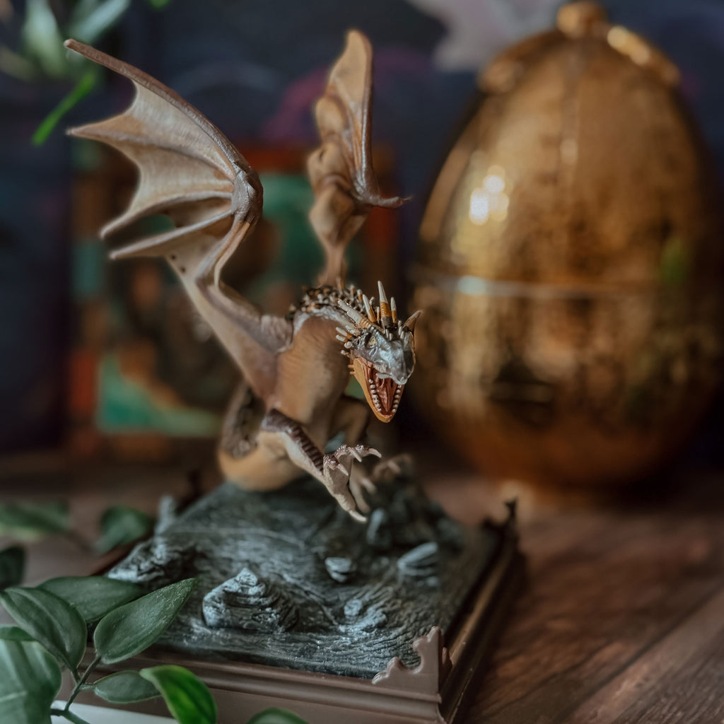 Immagine del prodotto Coda di Corna Ungherese - Figura Magica di Creature di Harry Potter