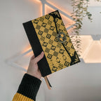 Immagine del prodotto Harry Potter - Taccuino Deluxe con stemma di Hufflepuff