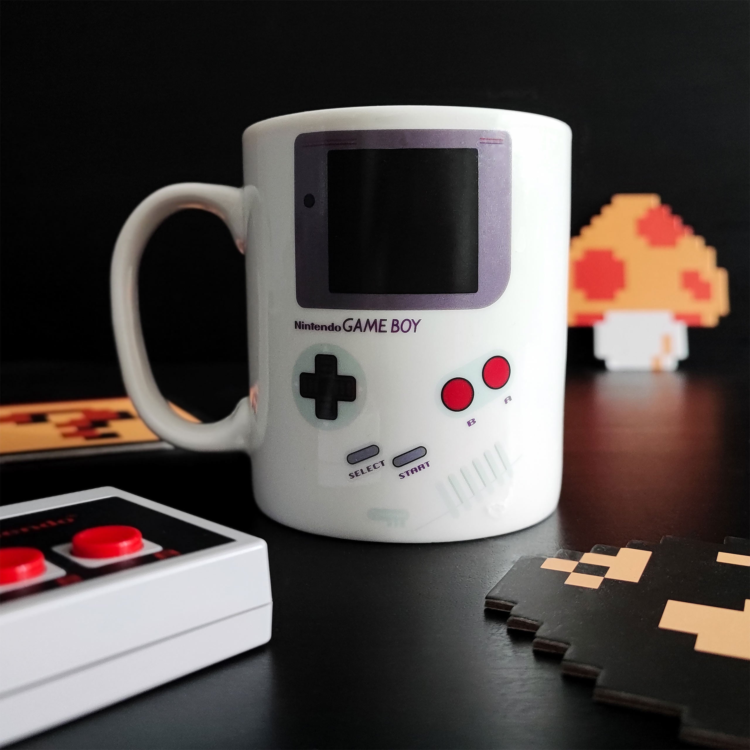 Product image Nintendo - Game Boy Thermo Effect Cup