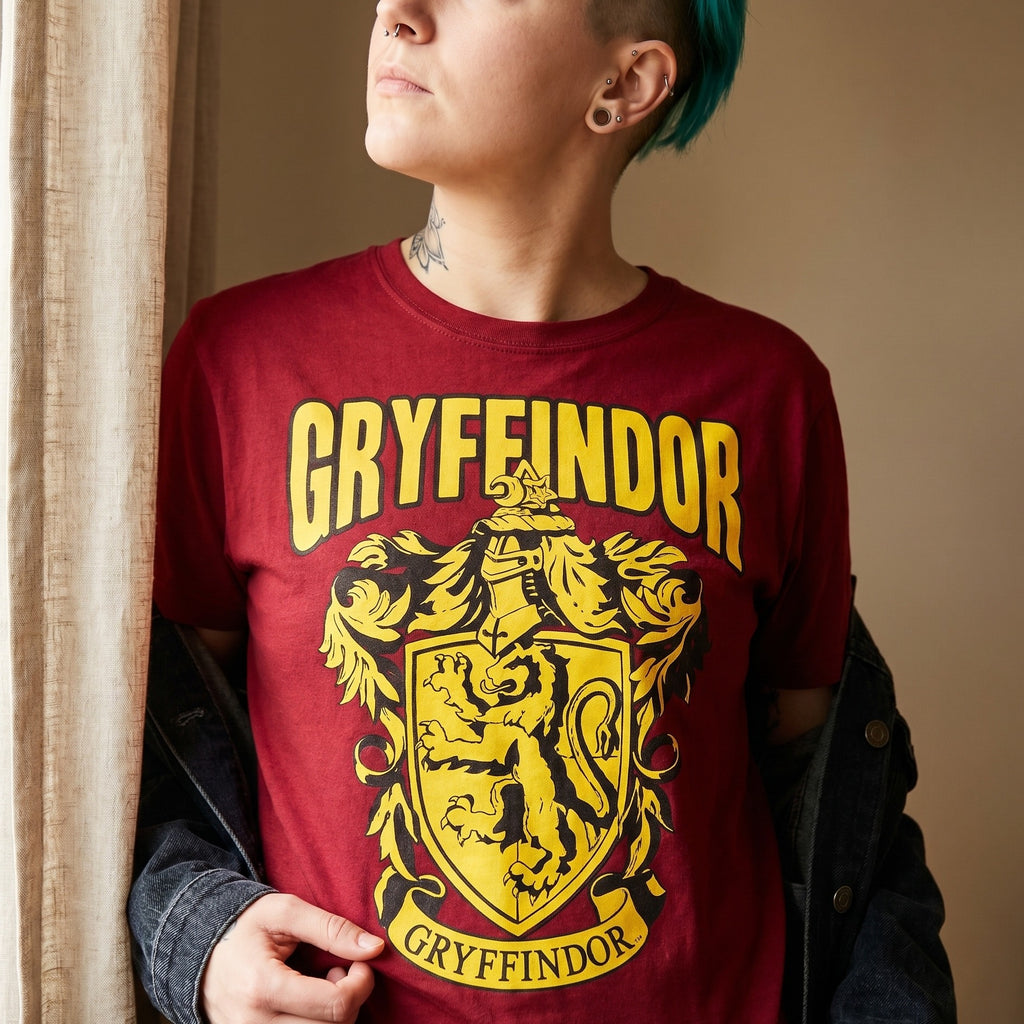 Immagine del prodotto Harry Potter - T-shirt rossa con stemma di Grifondoro