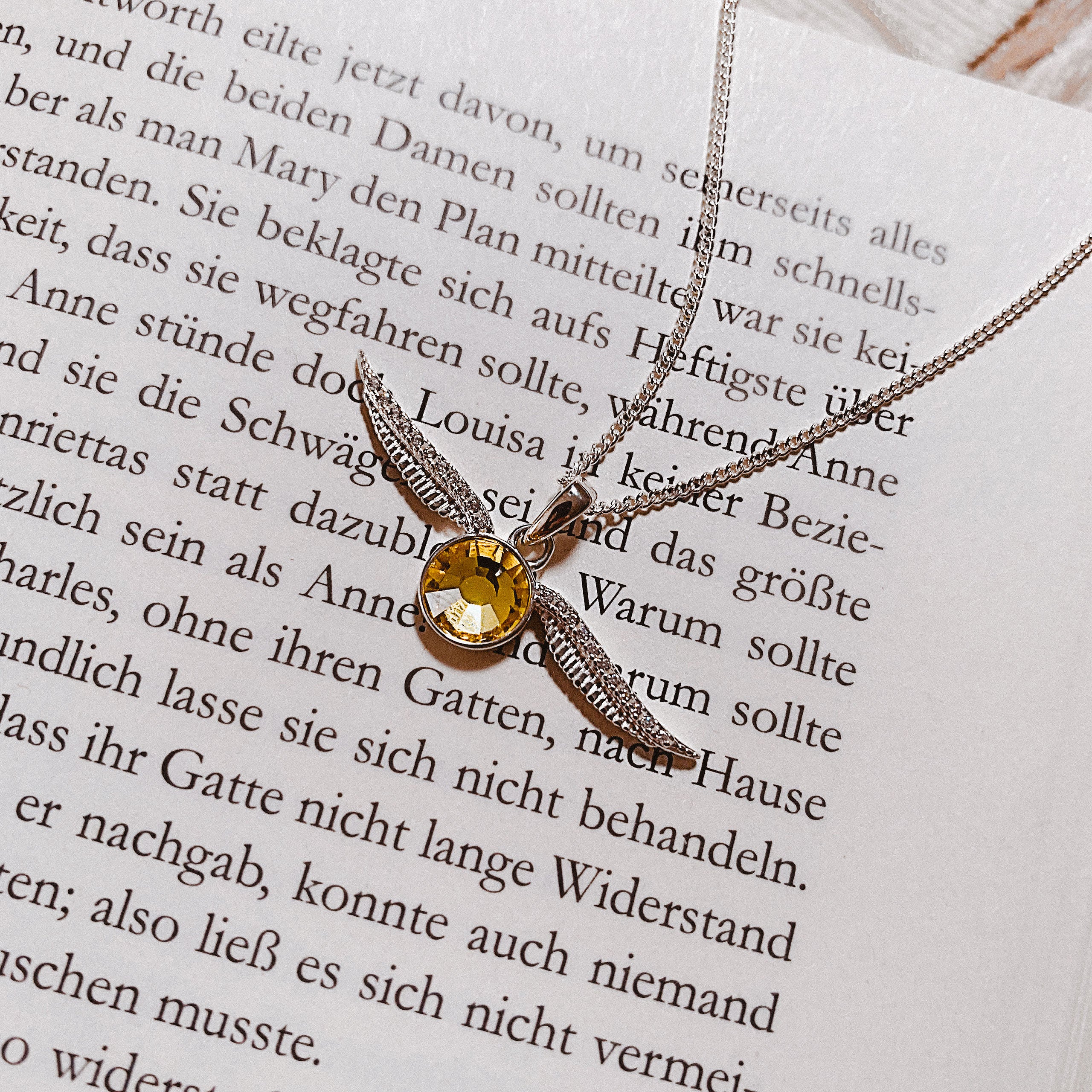 Immagine del prodotto Harry Potter - Collana Boccino d’Oro con cristallo