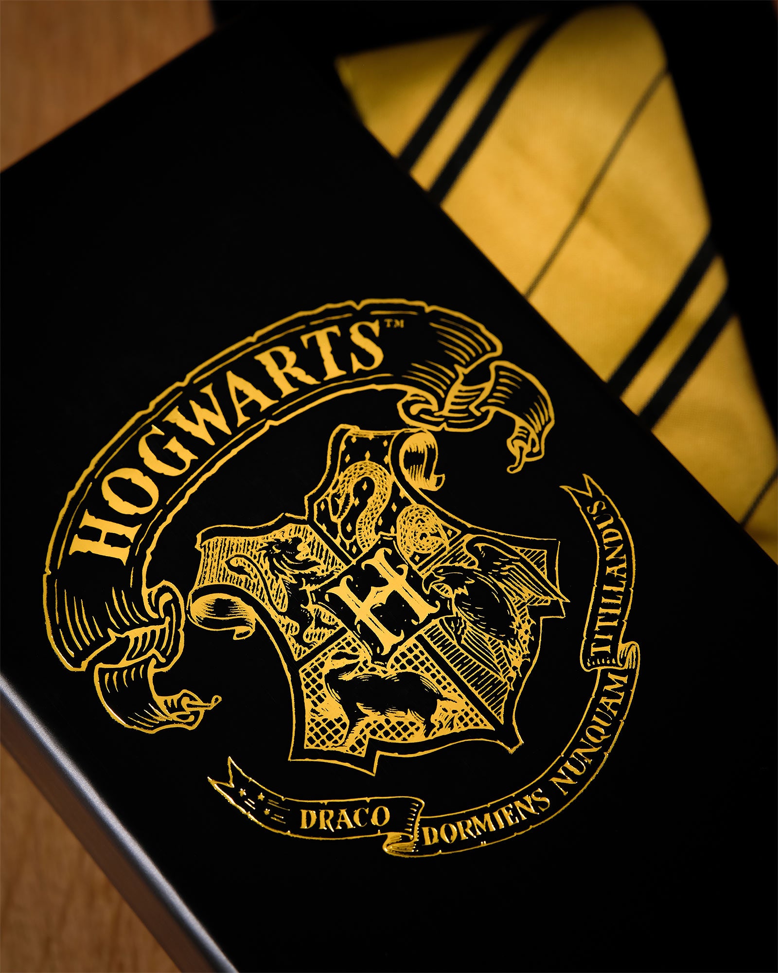 Immagine del prodotto Harry Potter - Cravatta Hufflepuff con scatola regalo
