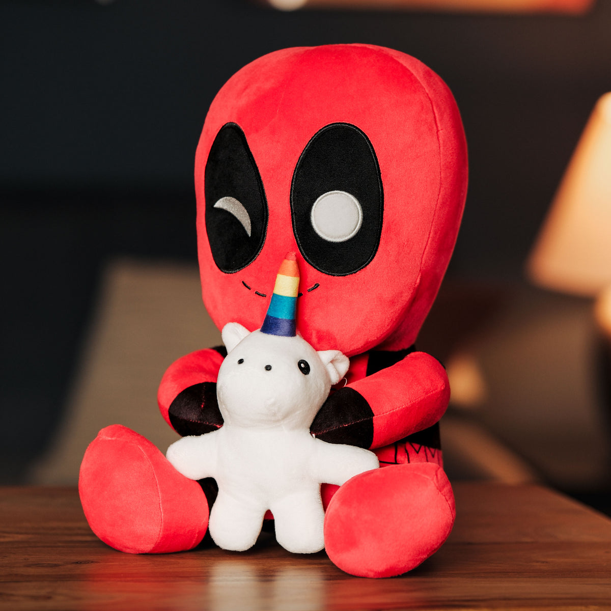 Deadpool - Pupazzo di peluche Unicorn HugMe con vibrazione 36 cm