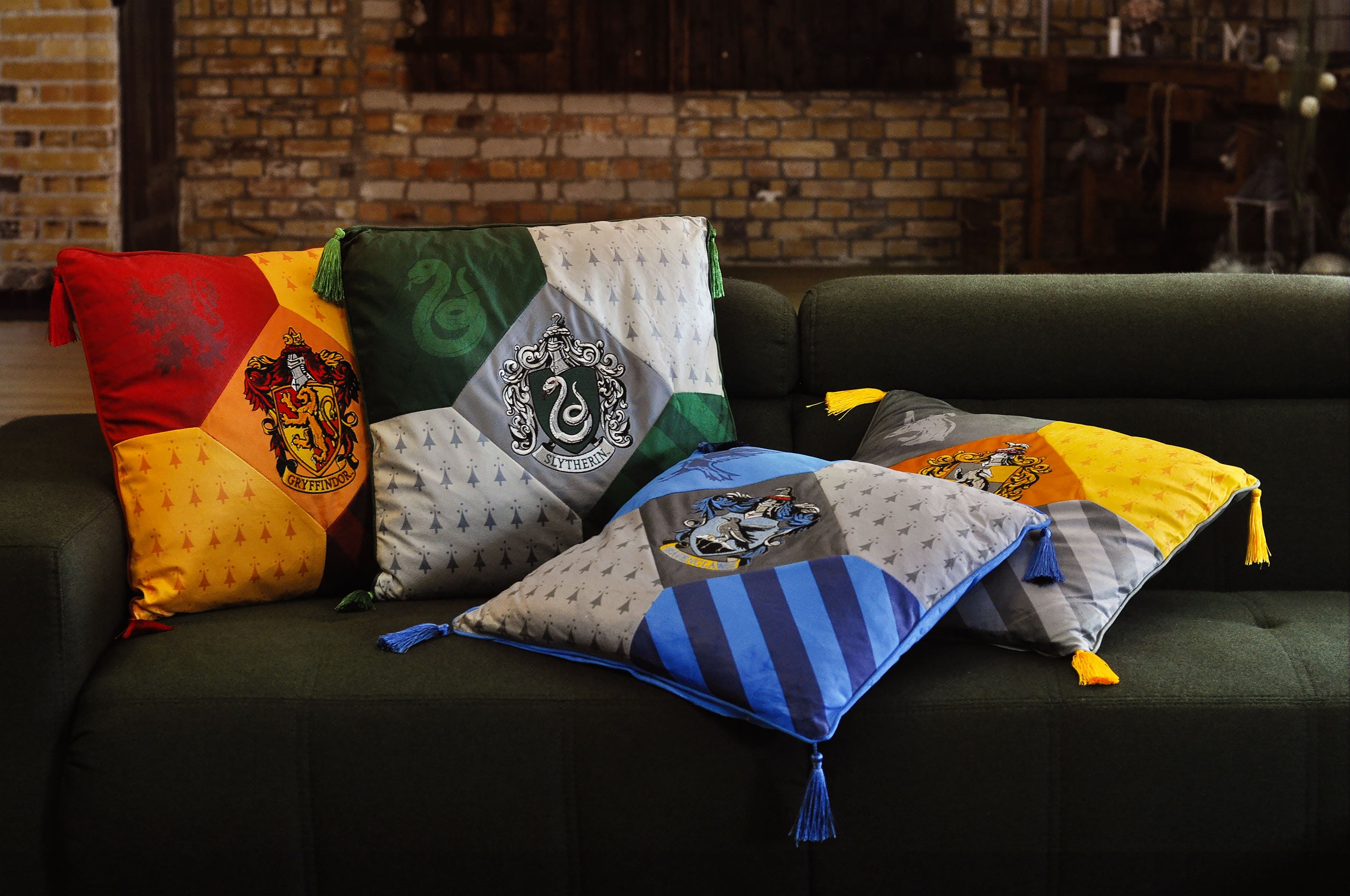 Immagine del prodotto Harry Potter - Cuscino Serpeverde deluxe con nappine
