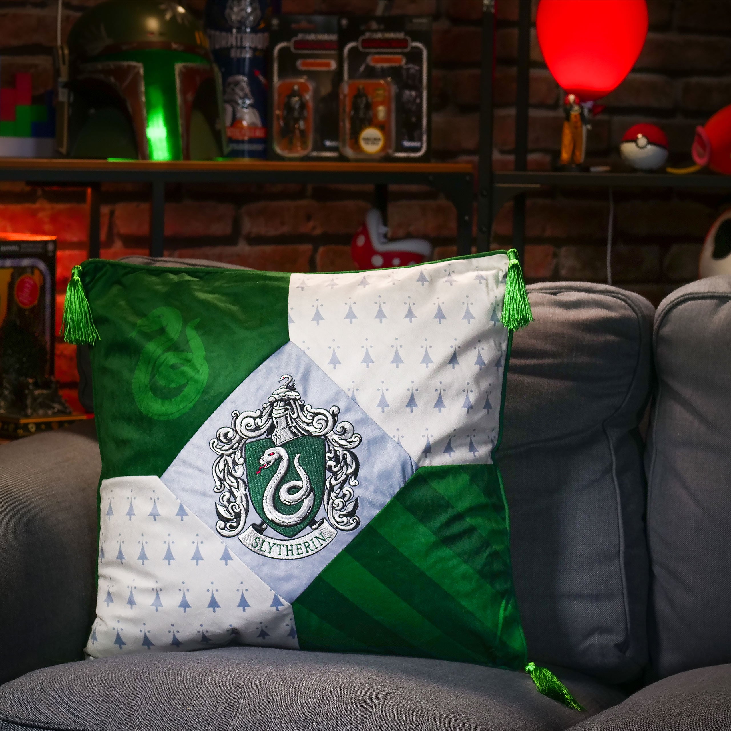 Immagine del prodotto Harry Potter - Cuscino Serpeverde deluxe con nappine
