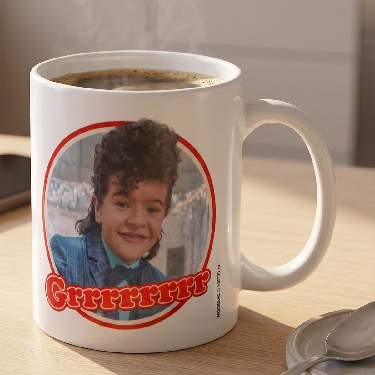 Immagine del prodotto Stranger Things - Tazza Dustin Snowball Dance