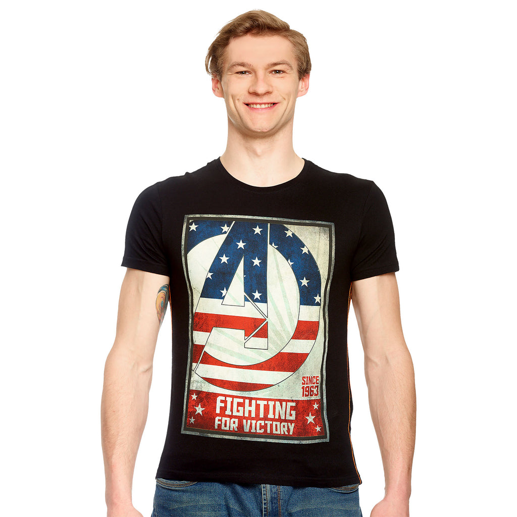 Immagine del prodotto Avengers - T-shirt nera 'Fighting for Victory'