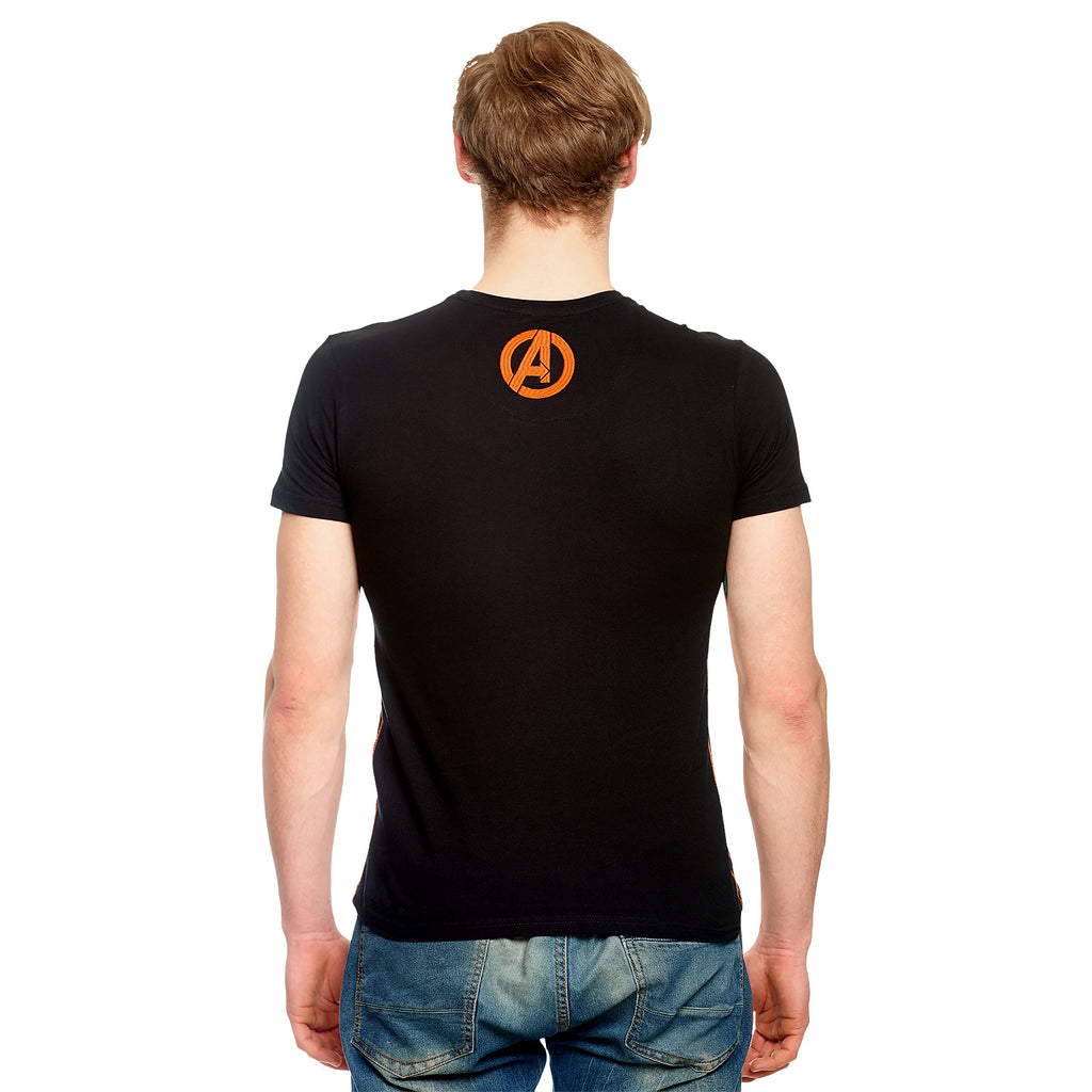 Immagine del prodotto Avengers - T-shirt nera 'Fighting for Victory'