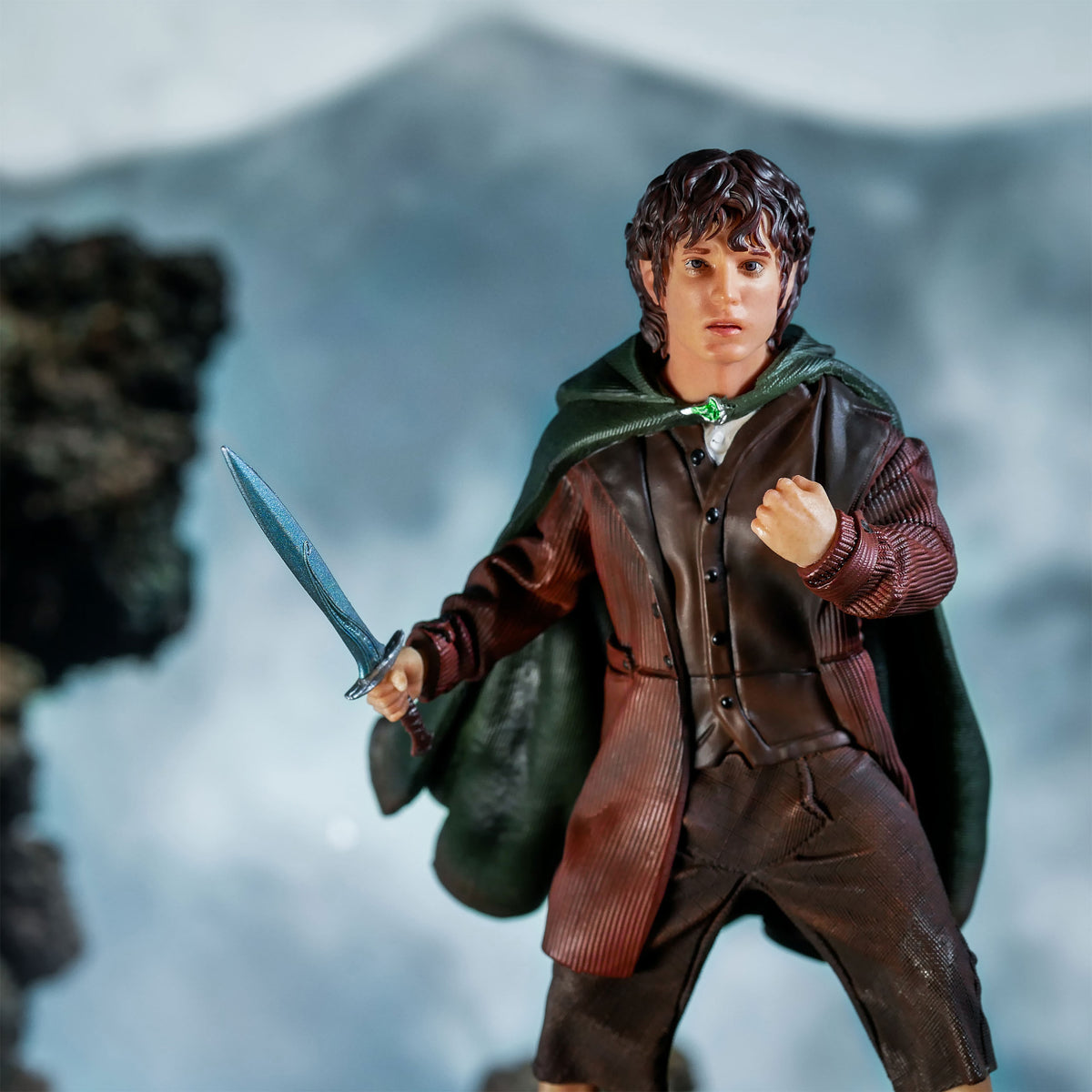 Immagine del prodotto Il Signore degli Anelli - Statua Deluxe BDS Art Scale di Frodo 14 cm