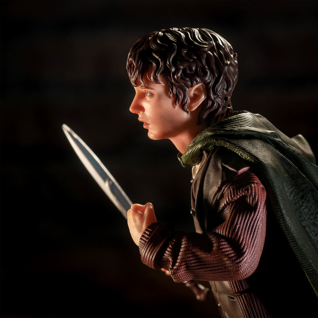 Immagine del prodotto Il Signore degli Anelli - Statua Deluxe BDS Art Scale di Frodo 14 cm