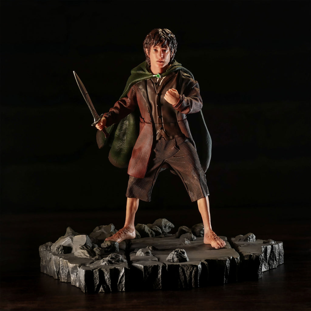 Immagine del prodotto Il Signore degli Anelli - Statua Deluxe BDS Art Scale di Frodo 14 cm