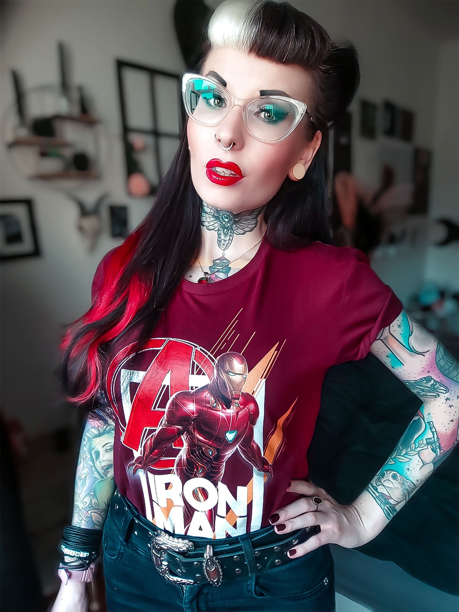 Immagine del prodotto Avengers - T-shirt rossa Iron Man Fly