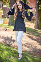 Immagine del prodotto Blusa medievale Lea con cappuccio nero