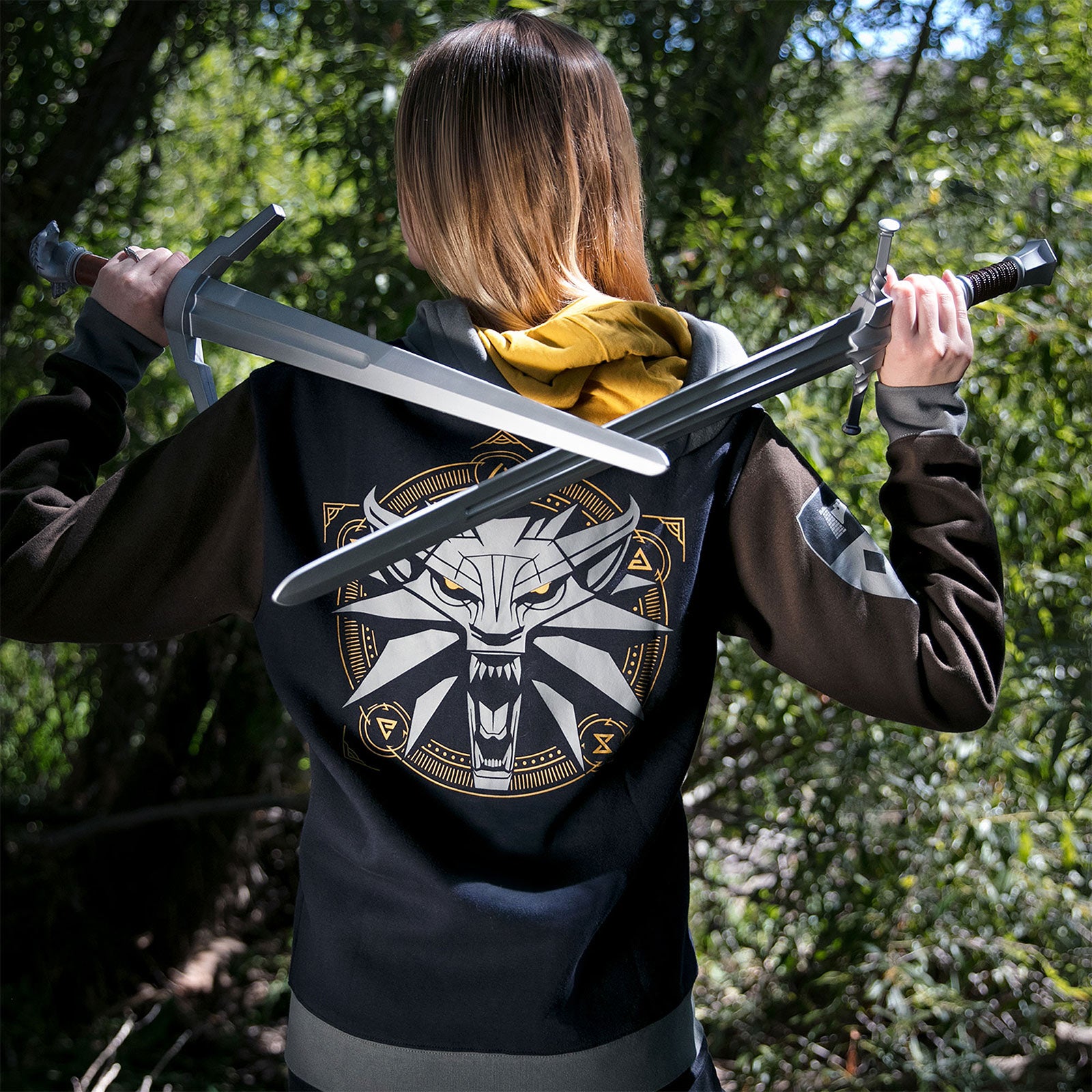 Immagine del prodotto Witcher - Set di armi imbottite LARP in acciaio e argento
