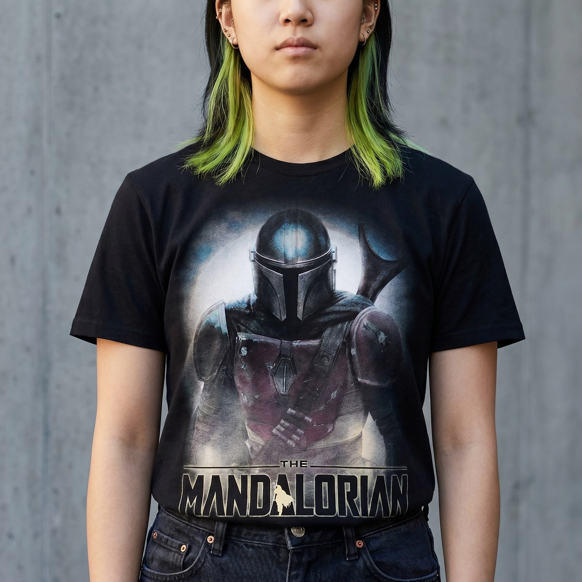 Immagine del prodotto Maglietta nera di The Mandalorian Fighter - Star Wars