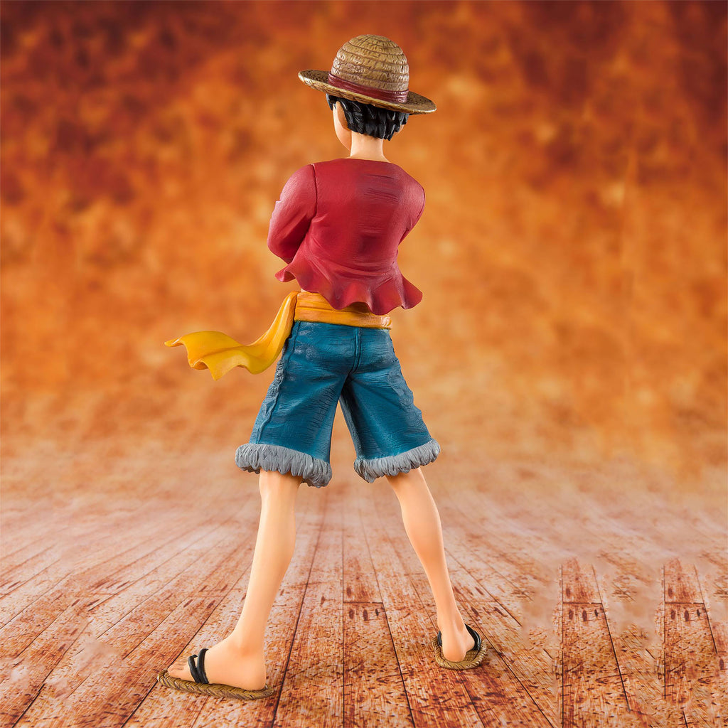 Immagine del prodotto One Piece - Figura di Monkey D. Luffy con Cappello di Paglia 15 cm