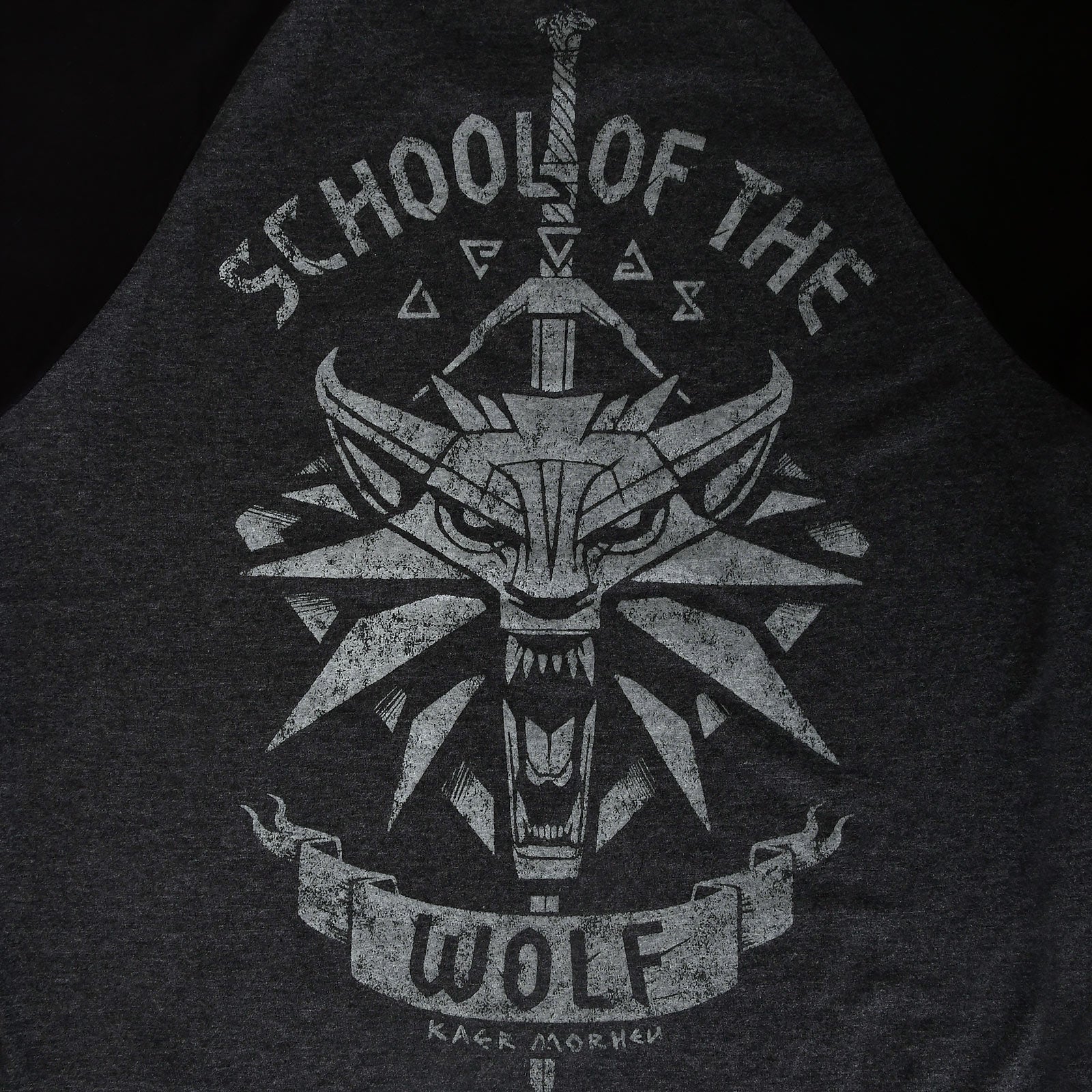 Immagine del prodotto Witcher - T-shirt grigia della Scuola del Lupo