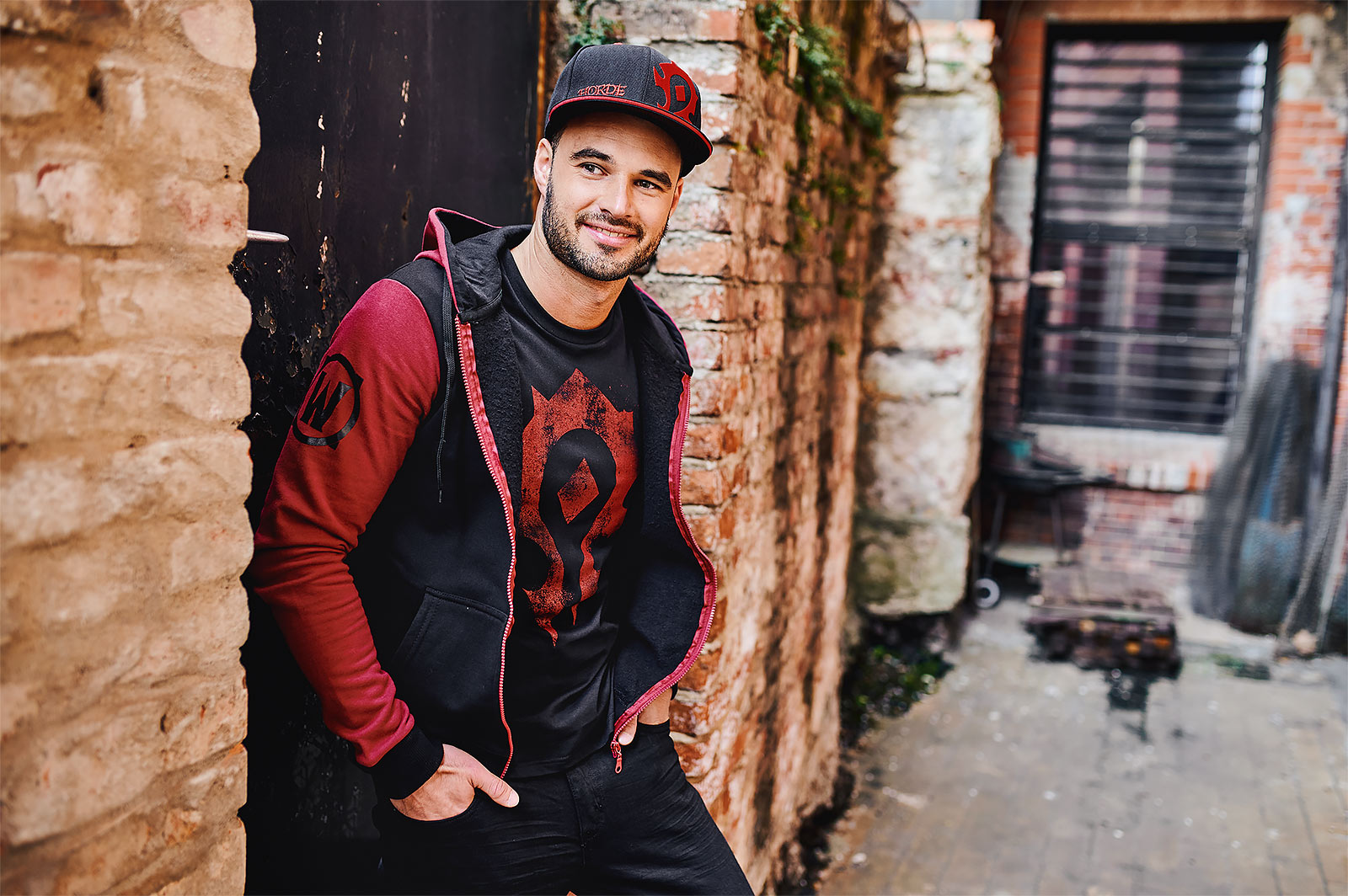 Immagine del prodotto World of Warcraft - T-shirt nera con logo della Horda a spray