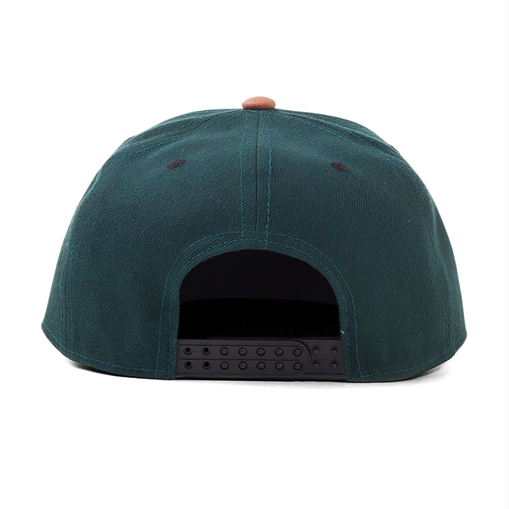 Product image Zelda - Link's Ruby Snapback Cap