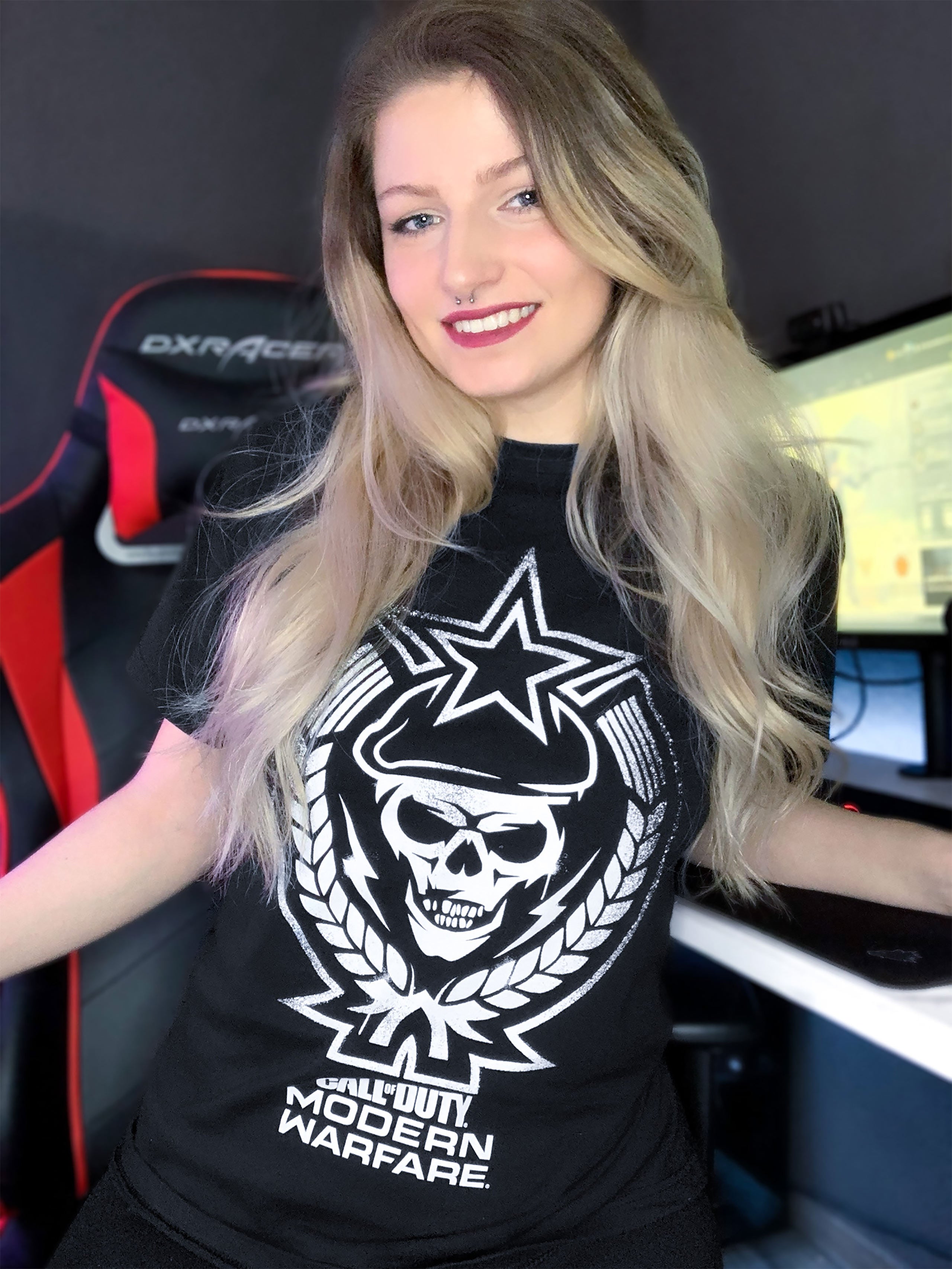 Immagine del prodotto Call of Duty - T-shirt Skull Star nera