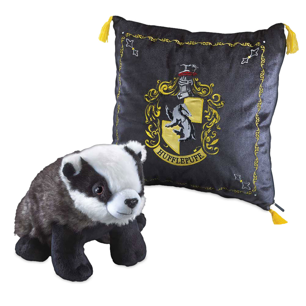 Immagine del prodotto Harry Potter - Cuscino con stemma di Hufflepuff con figura di peluche