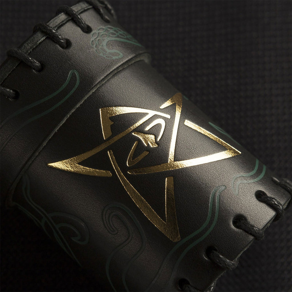 Immagine del prodotto Call of Cthulhu RPG Bicchiere per Dadi Elder Sign Nero