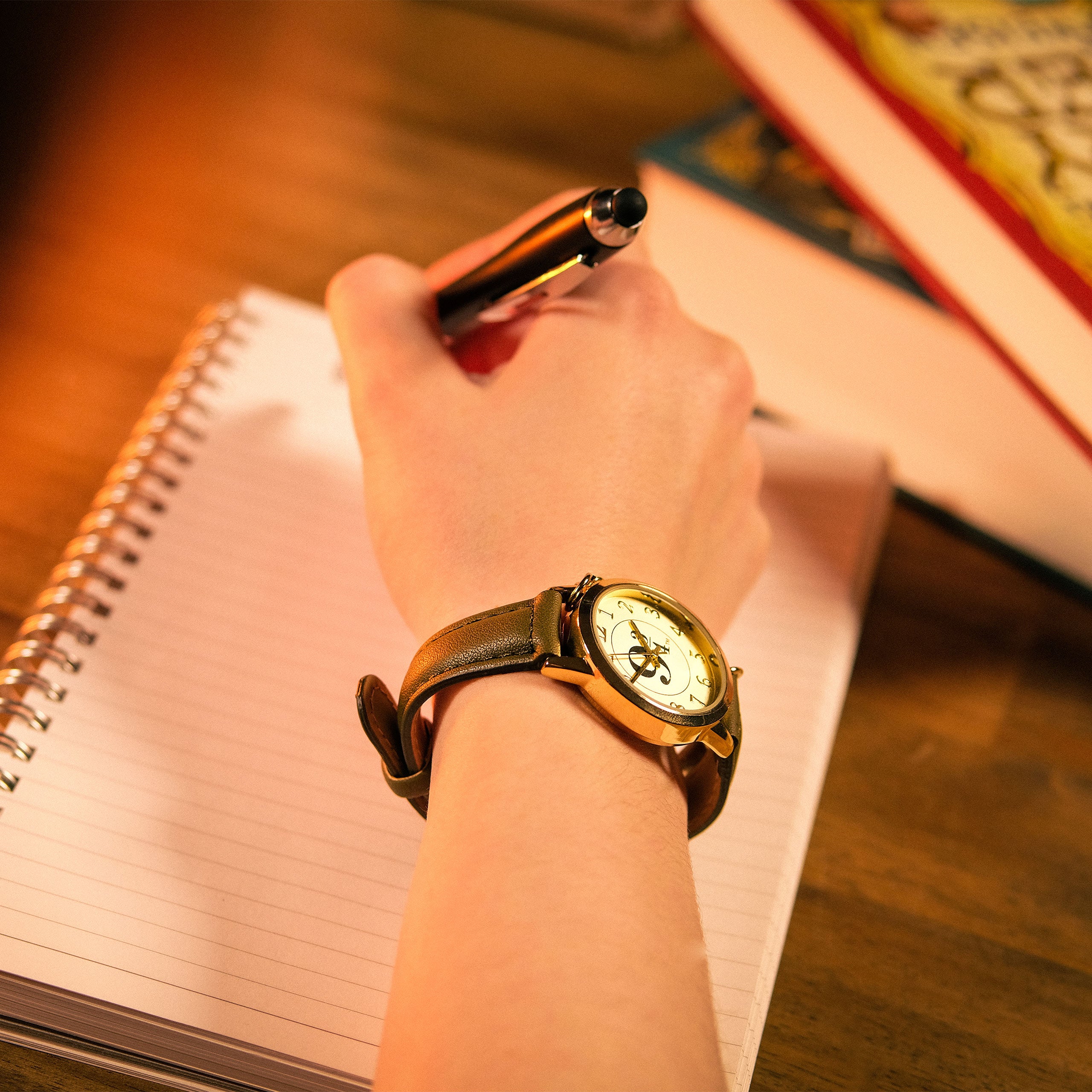 Immagine del prodotto Harry Potter - Orologio da polso 9 3/4 con ciondoli