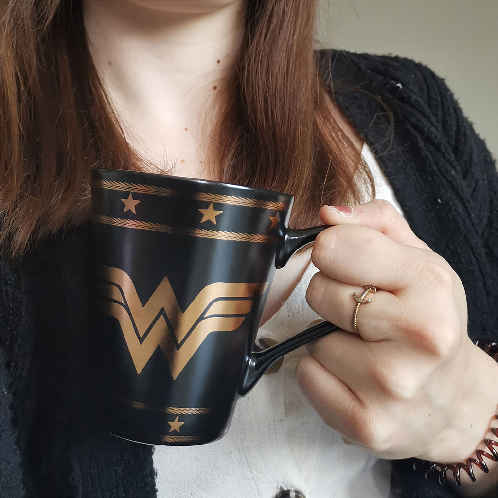 Immagine del prodotto Wonder Woman - Tazza con logo nero