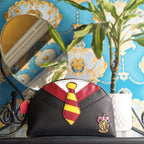 Immagine del prodotto Harry Potter - Gryffindor Suit & Tie Beauty case