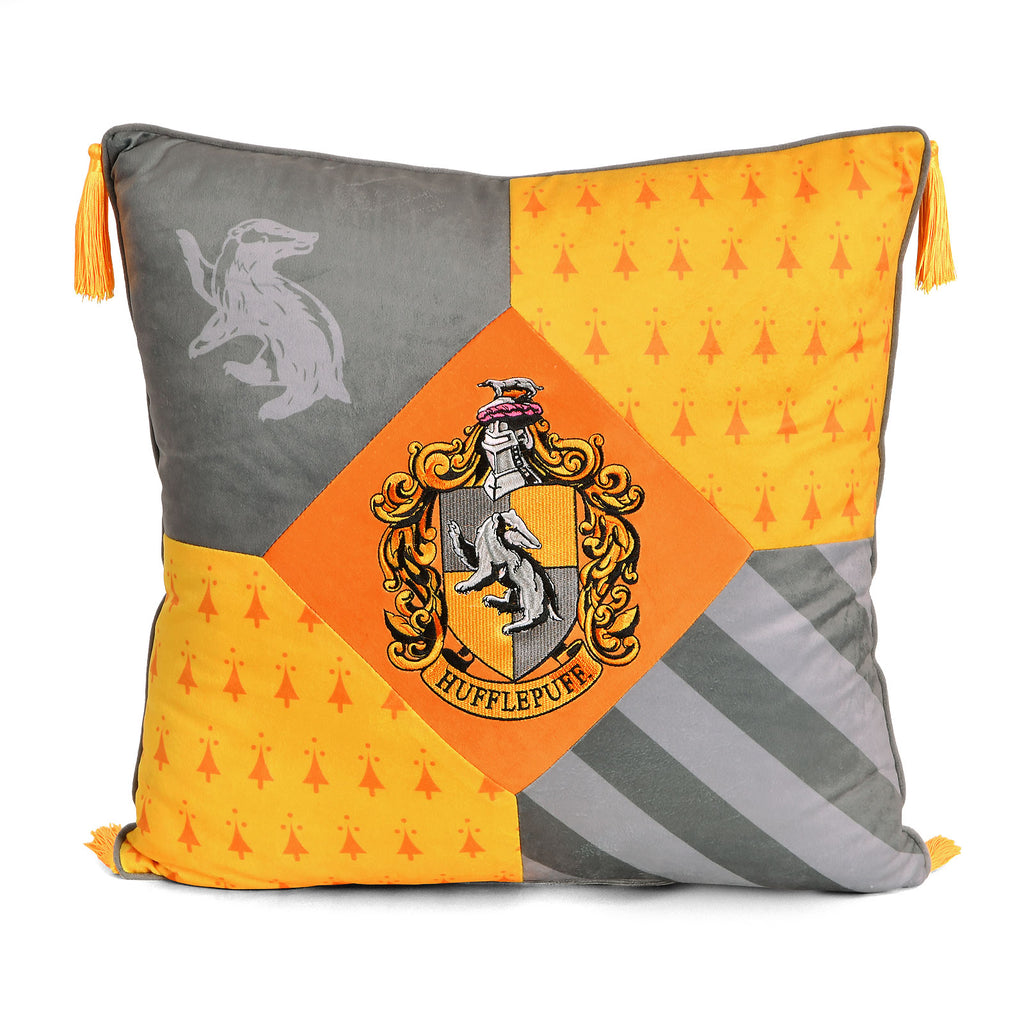Immagine del prodotto Harry Potter - Cuscino Tassorosso con nappine deluxe