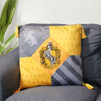 Immagine del prodotto Harry Potter - Cuscino Tassorosso con nappine deluxe