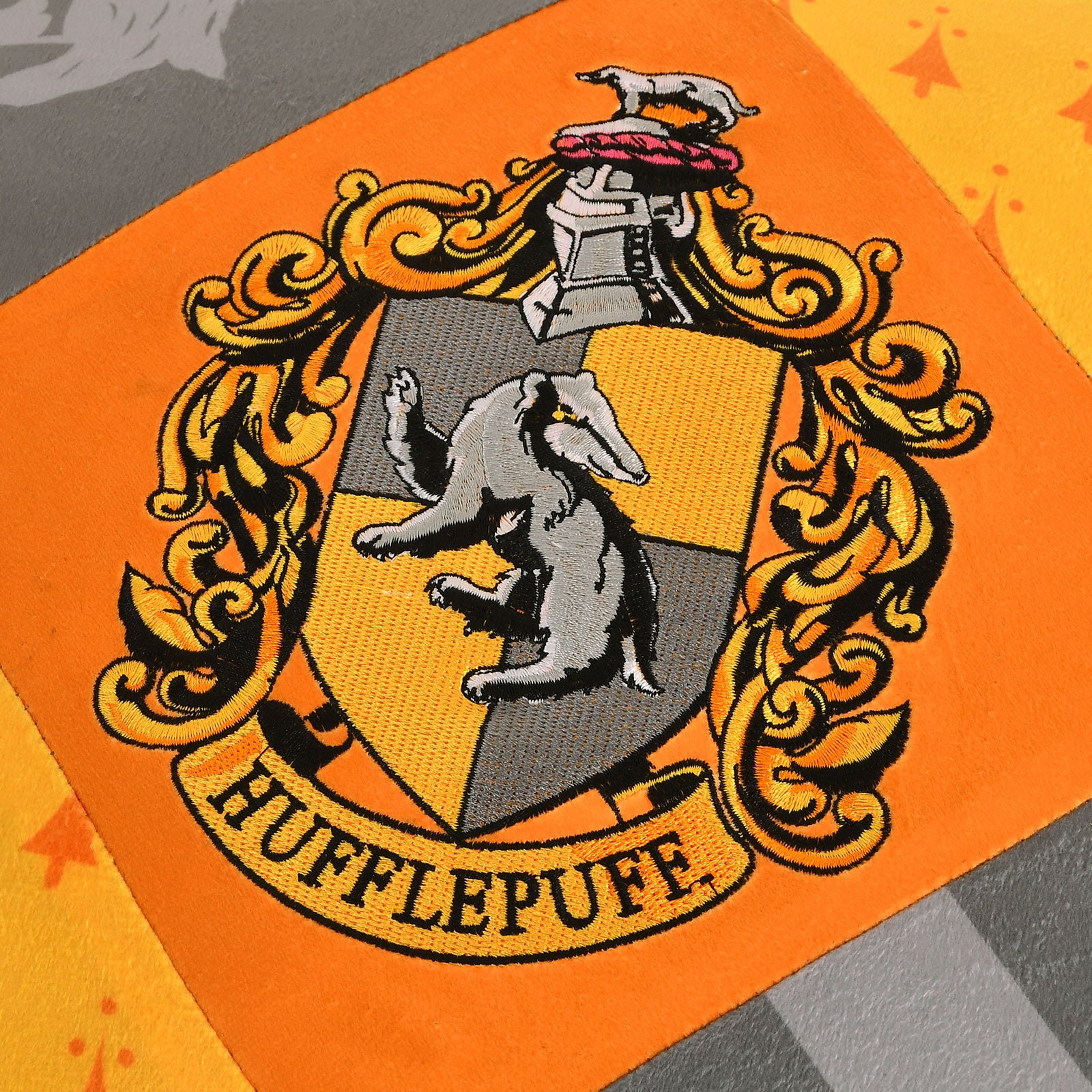 Immagine del prodotto Harry Potter - Cuscino Tassorosso con nappine deluxe