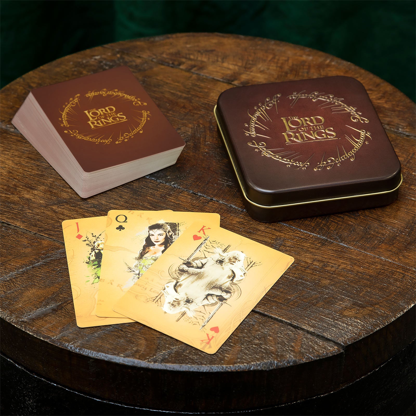 Immagine del prodotto Carte da gioco Il Signore degli Anelli in scatola di metallo