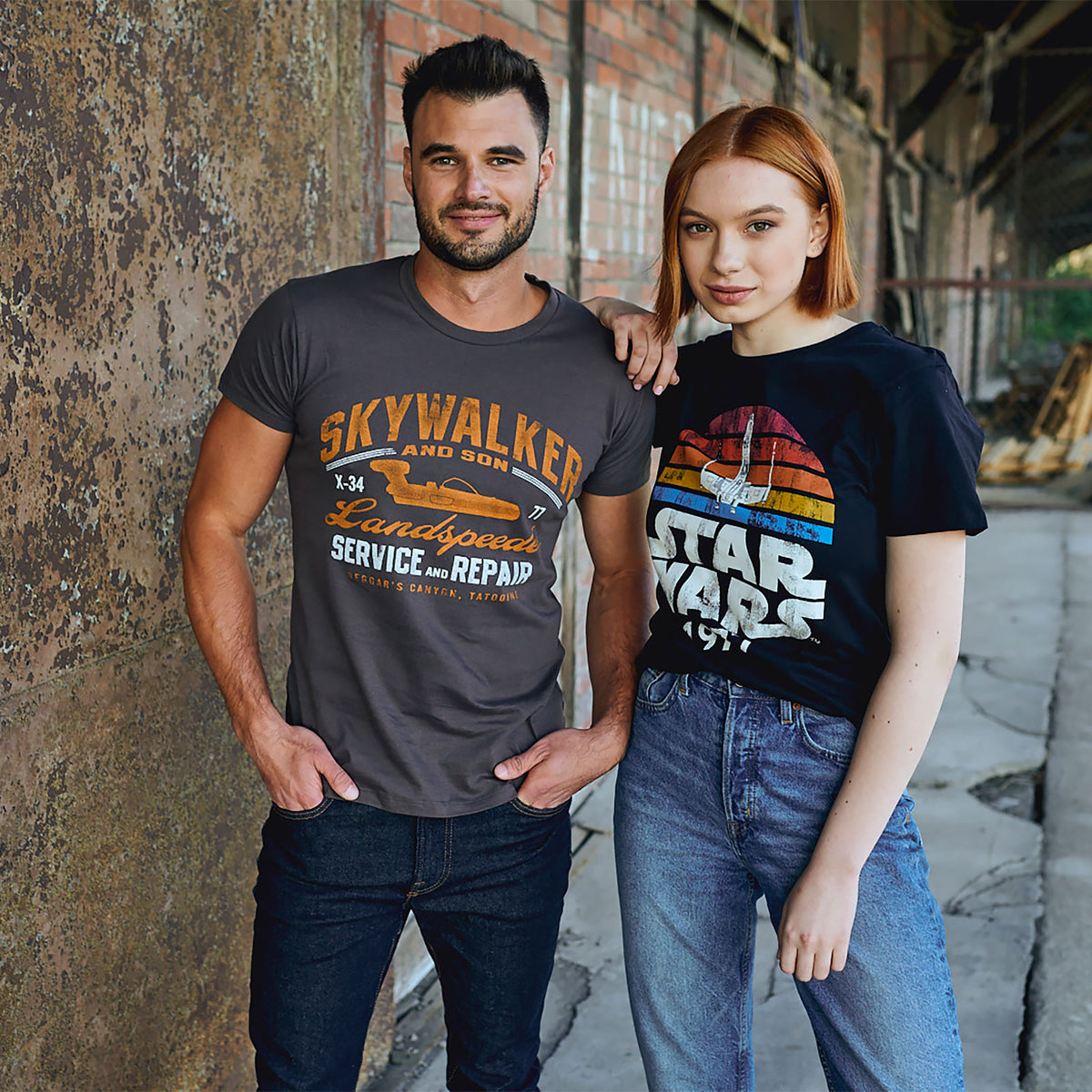 Immagine del prodotto T-shirt retro di Star Wars del 1977 nera