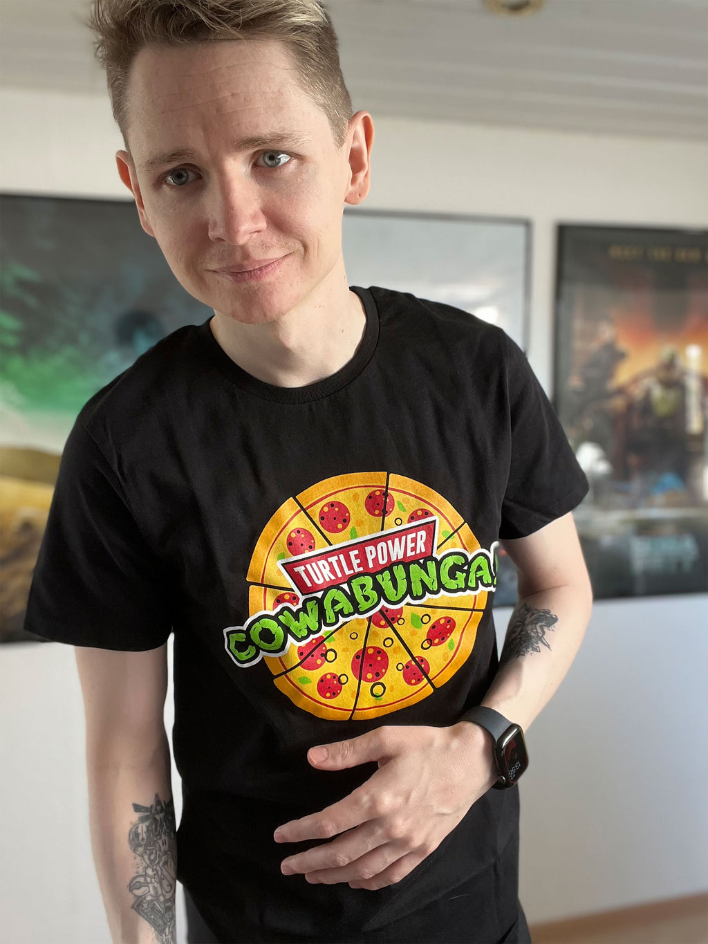Immagine del prodotto Maglietta pizza Cowabunga per fan di Ninja Turtles nera