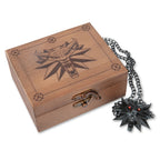 Immagine del prodotto Witcher - Medaglione Wild Hunt con occhi LED in scatola regalo