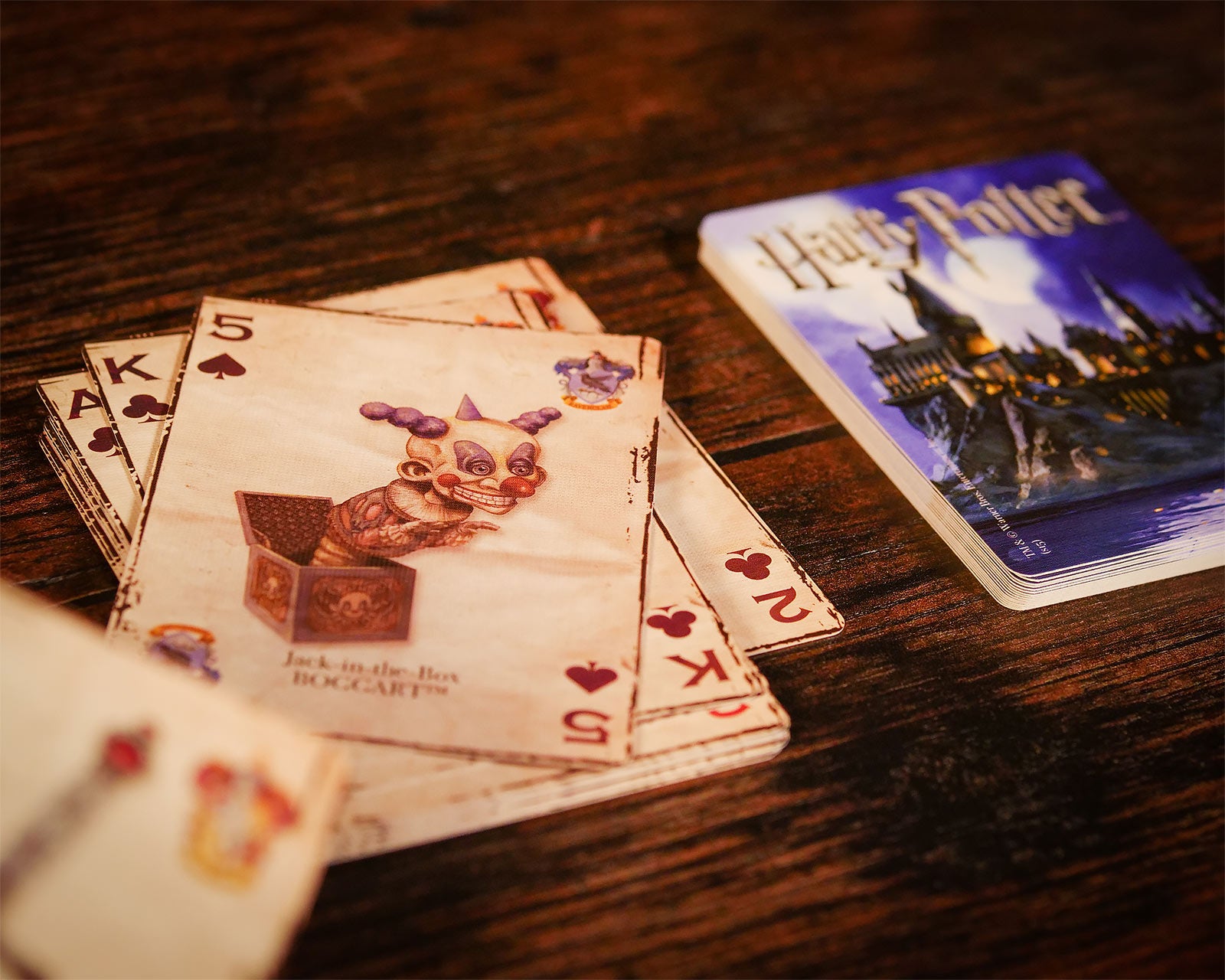 Immagine del prodotto Harry Potter - Gioco di Carte del Mondo Magico