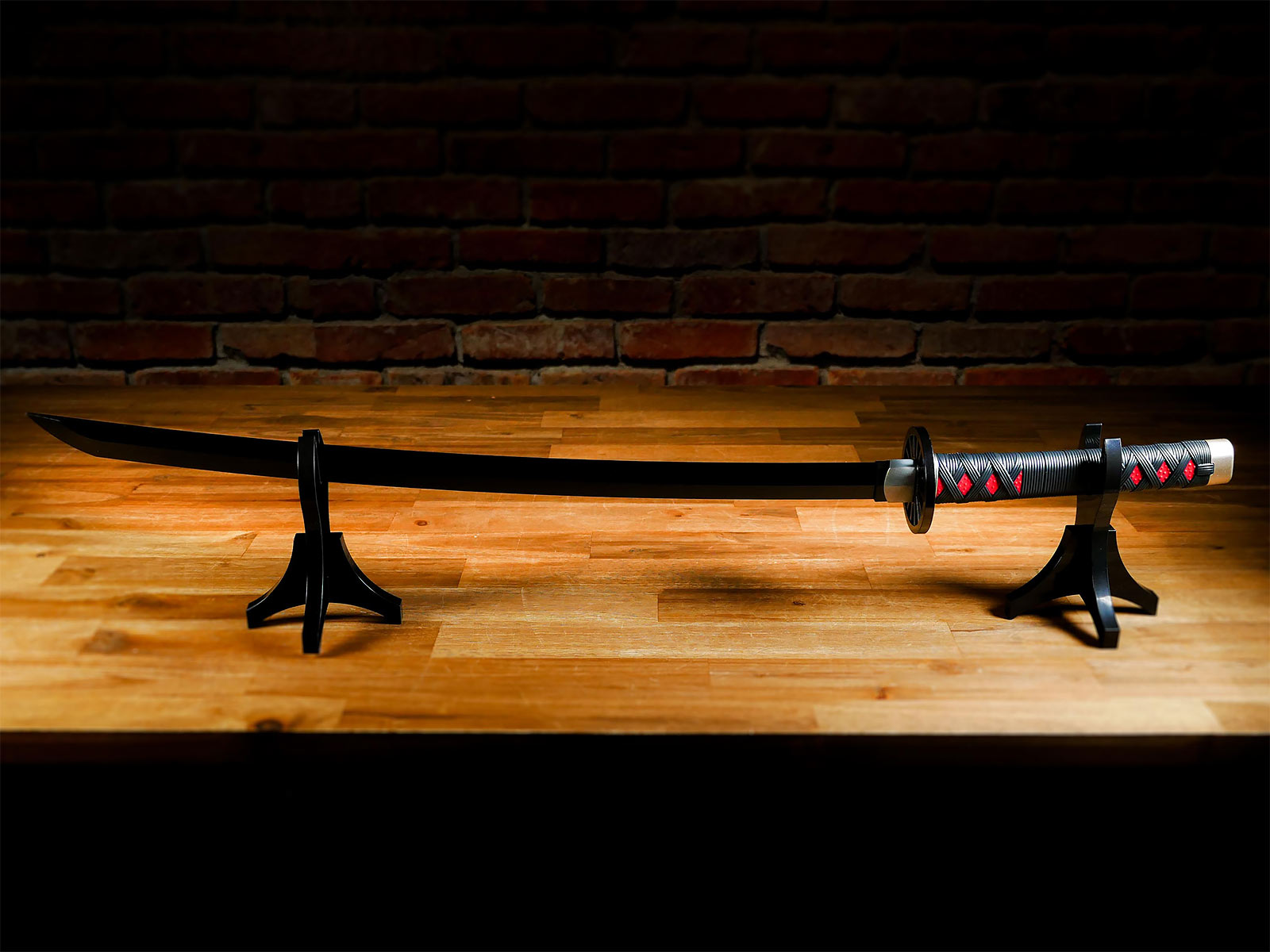 Immagine del prodotto Demon Slayer - Replica della spada Nichirin di Tanjiro Kamado