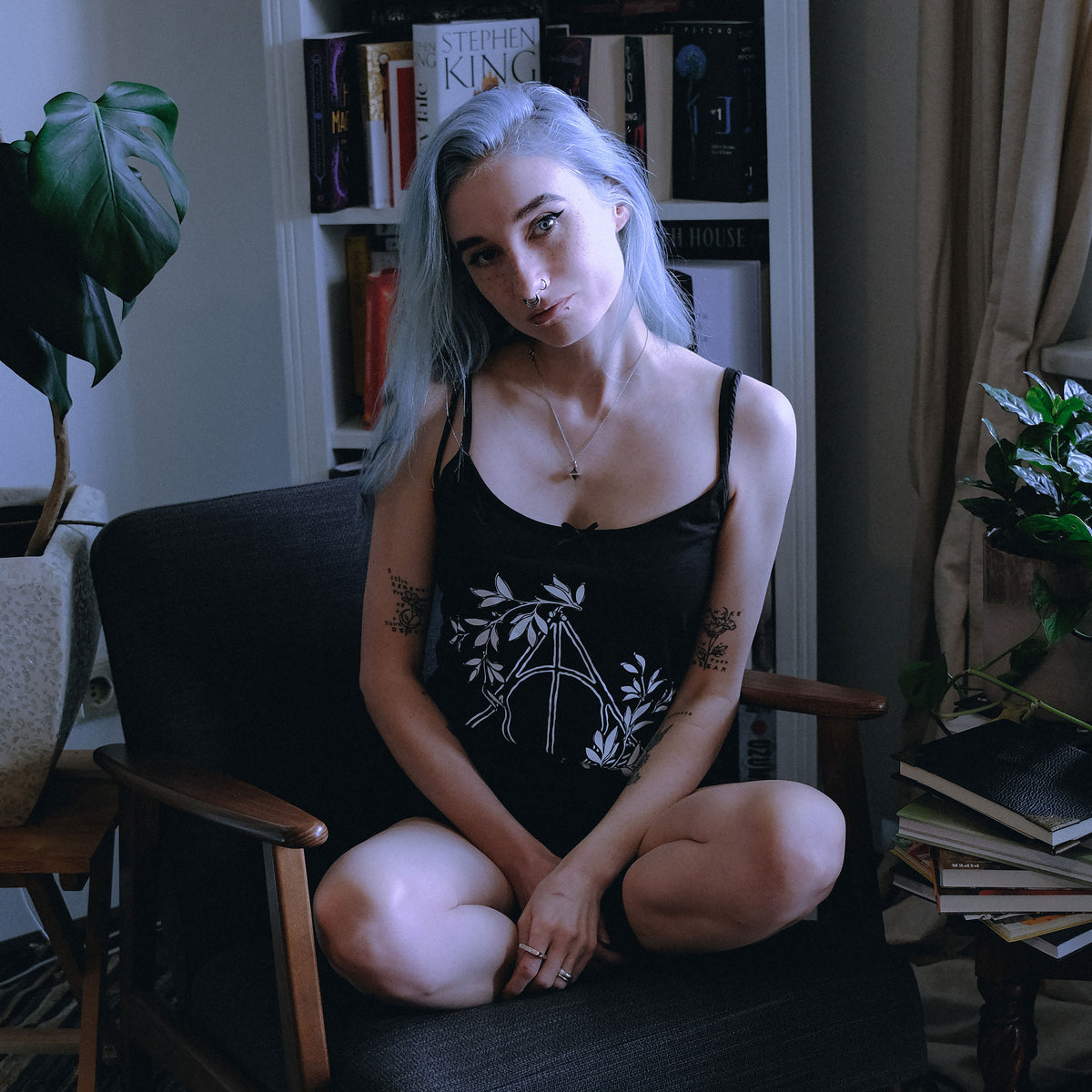 Immagine del prodotto Pigiama donna corto con pizzo I Doni della Morte - Harry Potter