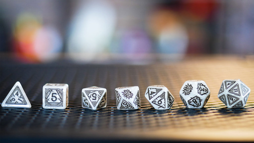 Product image Witcher - Geralt White Wolf RPG Dice Set 7pcs with Collector's Coin
