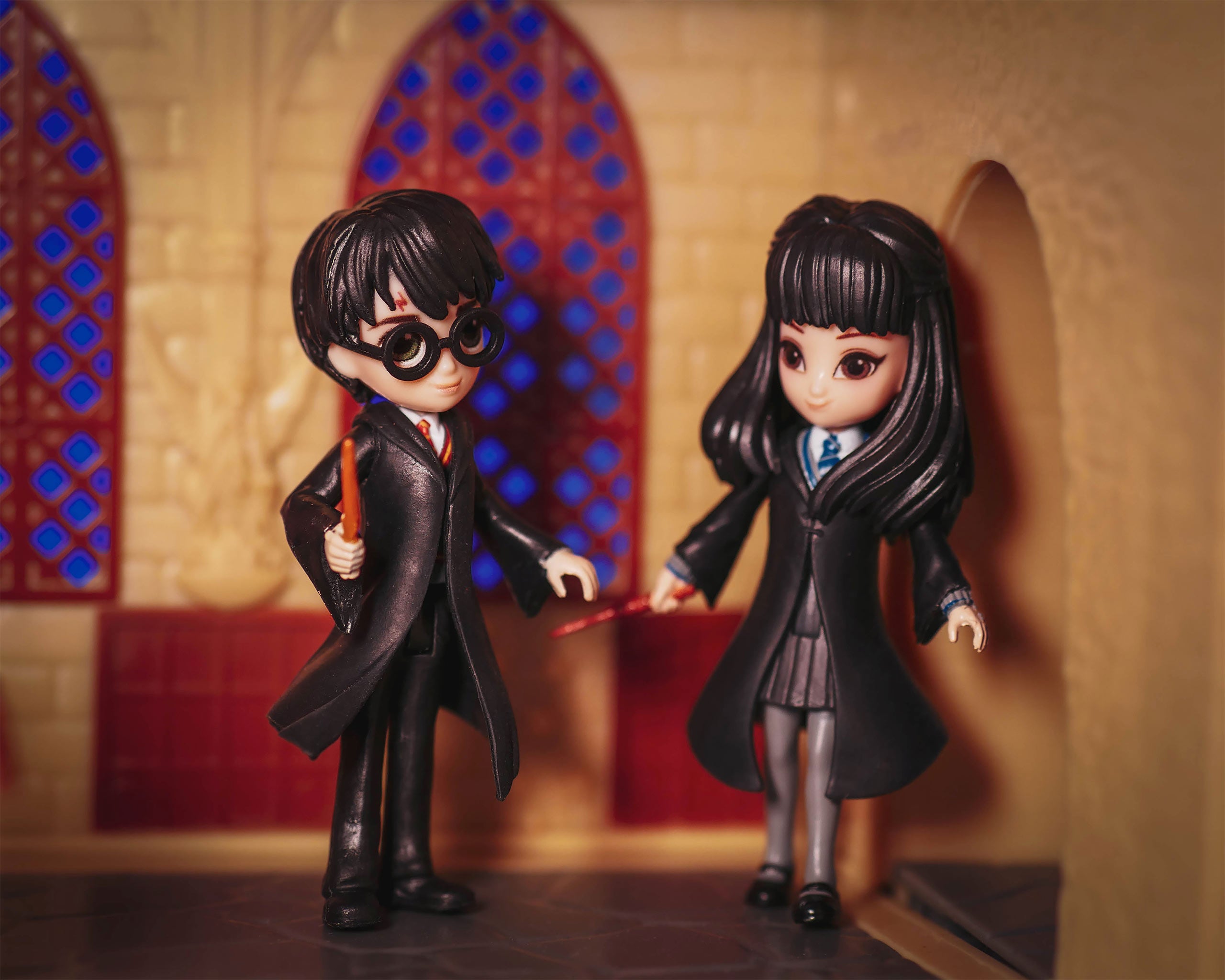 Immagine del prodotto Harry Potter - Harry, Cho, Hedwig e set di figure collezionabili della lettera di Hogwarts