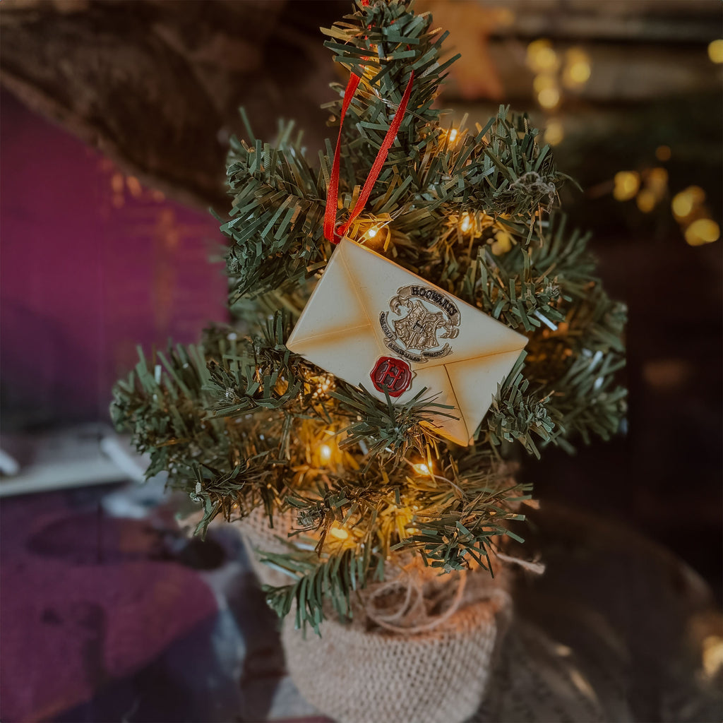 Immagine del prodotto Harry Potter - Decorazione per albero di Natale con lettera di Hogwarts