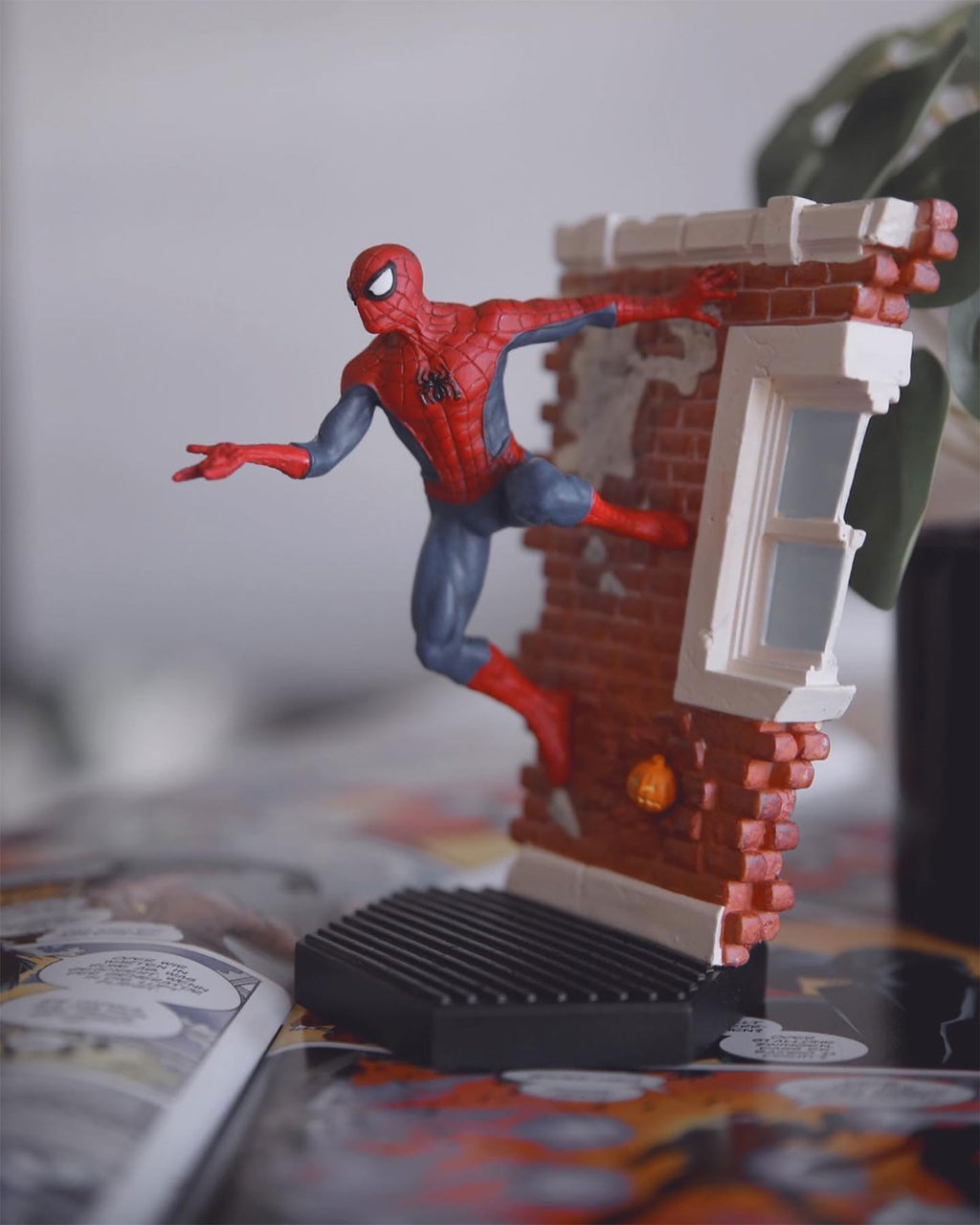 Immagine del prodotto Marvel - Diorama Spider-Man in scala 1:16