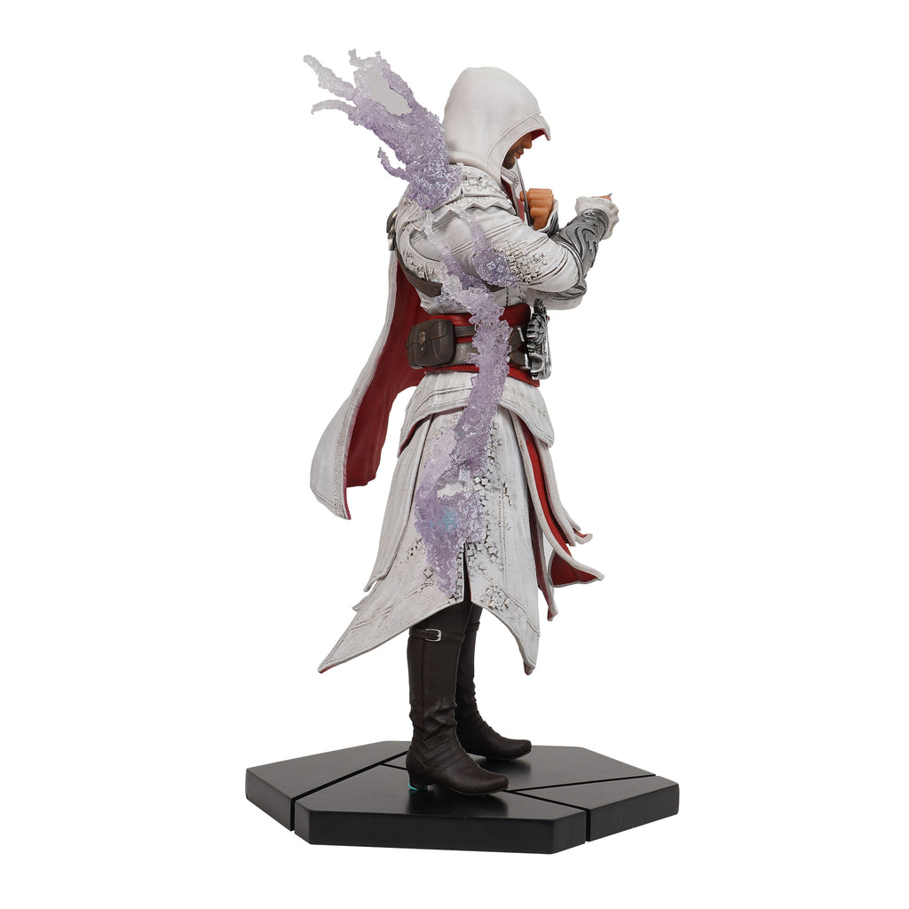 Immagine del prodotto Assassin's Creed - Figura di Ezio Maestro Assassino 25 cm