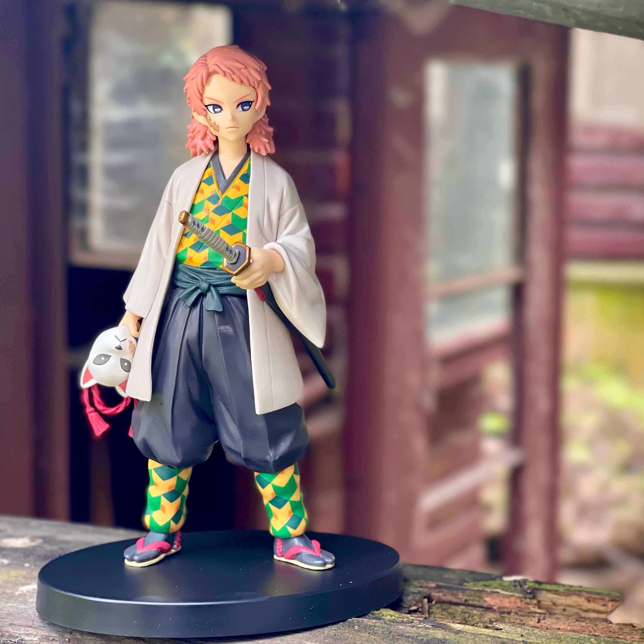 Immagine del prodotto Demon Slayer - Figura di Sabito 16,4 cm
